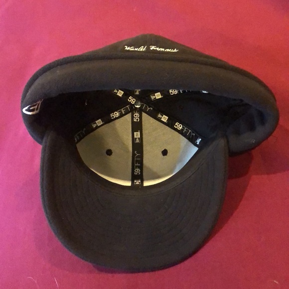 Supreme Polartec Ear Flap New Era (NWT) - Picture 3 of 3